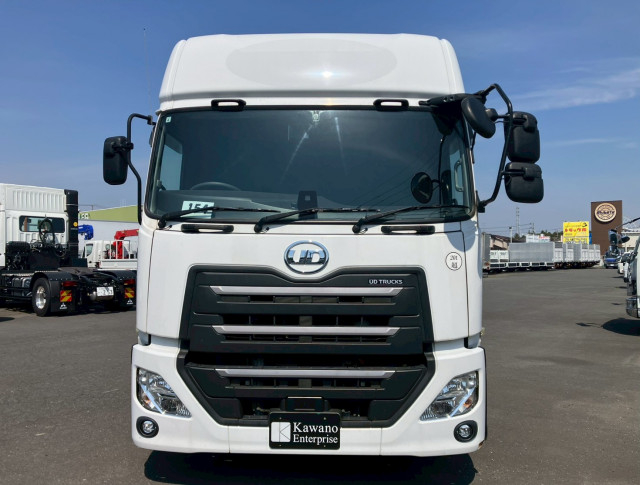 UDトラックス（日産） クオン 大型 ウィング 2PG-CG5CA(105538) 3枚目