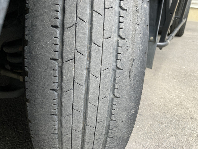 いすゞ エルフ 小型 バン TRG-NLR85AN(105542) 12枚目