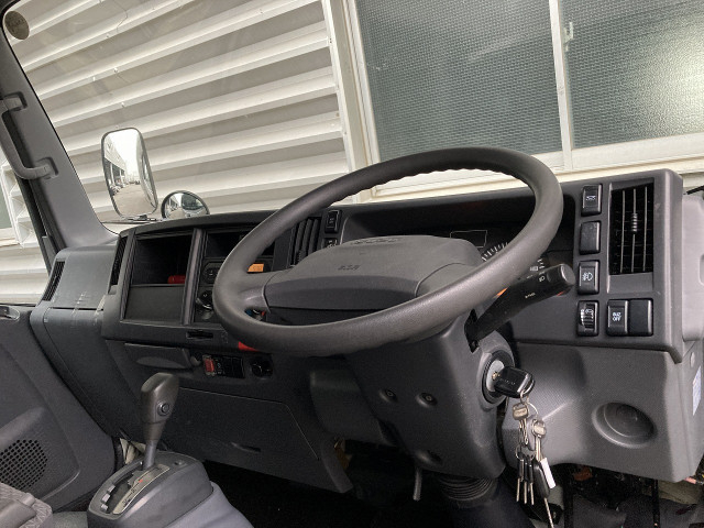 いすゞ エルフ 小型 バン TRG-NLR85AN(105542) 15枚目
