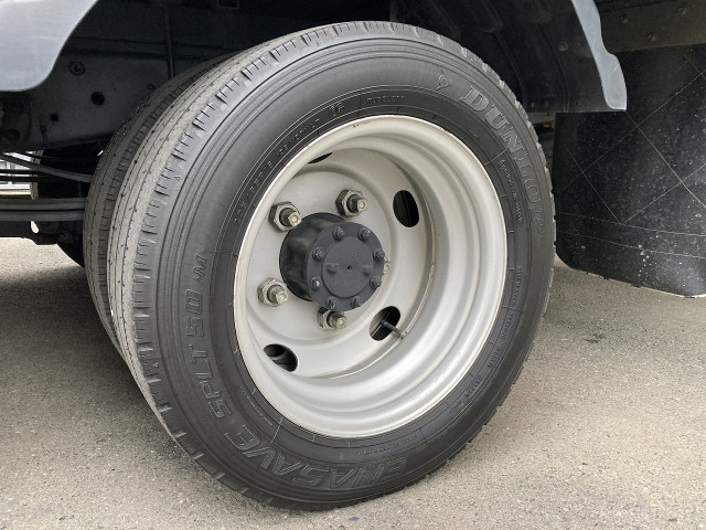 いすゞ エルフ 小型 バン TRG-NLR85AN(105542) 33枚目
