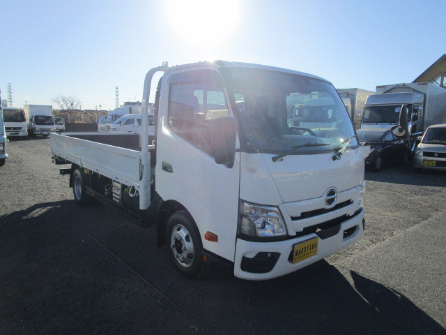 Hino dutro Small Flat body 2WG-XZU713M(105561) 2枚目