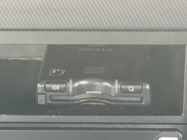 いすゞ フォワード 中型 コンテナ専用車 2RG-FRR90S4(105569) 32枚目