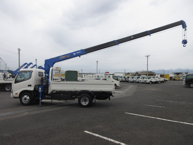 日野 デュトロ 小型 平ボディ（クレーン付） 2DG-XZU695M(105573) 33枚目