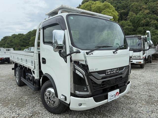 いすゞ エルフ 小型 平ボディ 2GT-NKR88C(105577) 3枚目