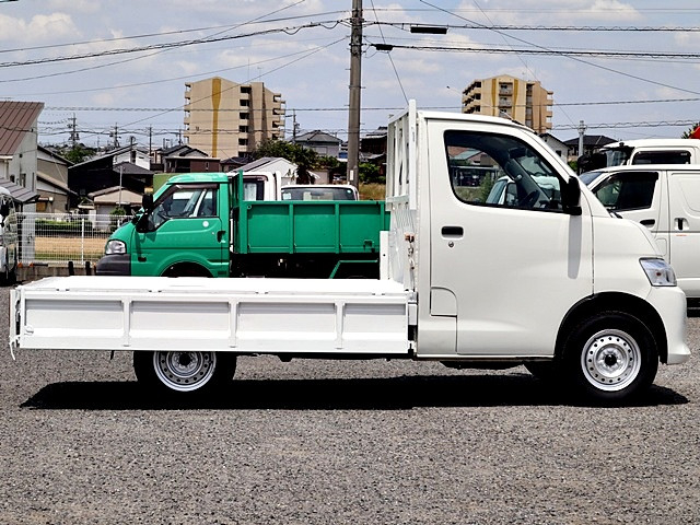マツダ ボンゴ 小型 平ボディ 5BF-S403F(105586) 10枚目