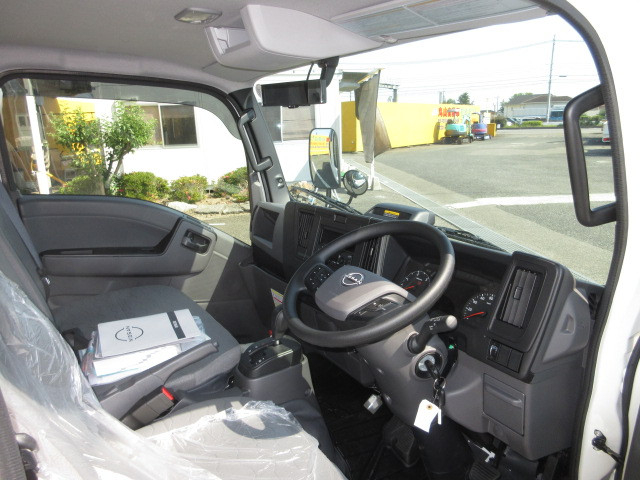 日産自動車 アトラス 小型 Wキャブ 3DF-AHR87AF(105600) 14枚目