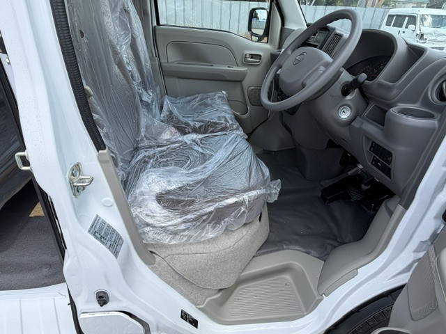 日産自動車 クリッパー 軽 軽バン・乗用車 5BD-DR17V(105602) 11枚目