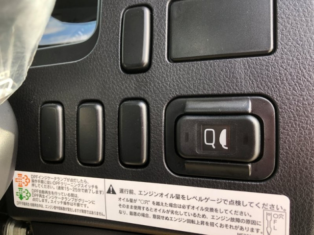三菱ふそう ファイター 中型 ミキサー車 2KG-FK72F(105604) 12枚目