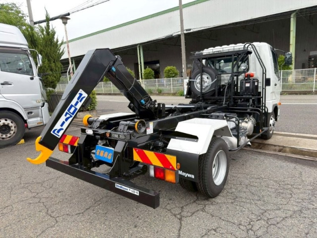 三菱ふそう ファイター 中型 コンテナ専用車 2KG-FK72F(105612) 7枚目
