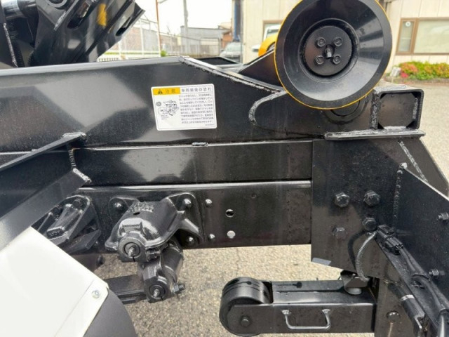 三菱ふそう ファイター 中型 コンテナ専用車 2KG-FK72F(105612) 13枚目