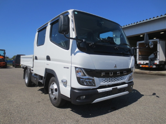 Mitsubishi Fuso canter Small Double cab 2RG-FBA20(105619) 2枚目