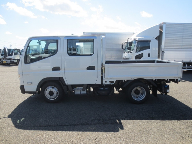 Mitsubishi Fuso canter Small Double cab 2RG-FBA20(105619) 9枚目