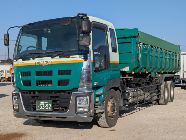 いすゞ ギガ 大型 土砂ダンプ QKG-CYM77A(105622) 1枚目