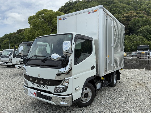 三菱ふそう キャンター 小型 バン 2RG-FBA20(105637) 1枚目