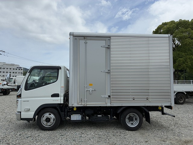 三菱ふそう キャンター 小型 バン 2RG-FBA20(105637) 4枚目