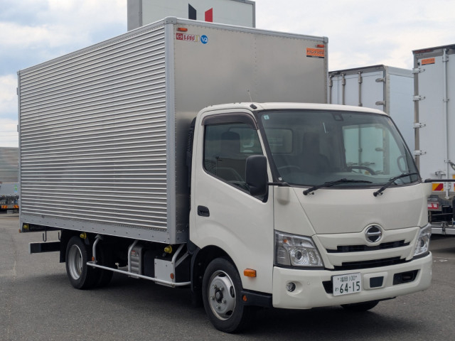 Hino dutro Small Box body 2RG-XZU710M(105644) 2枚目