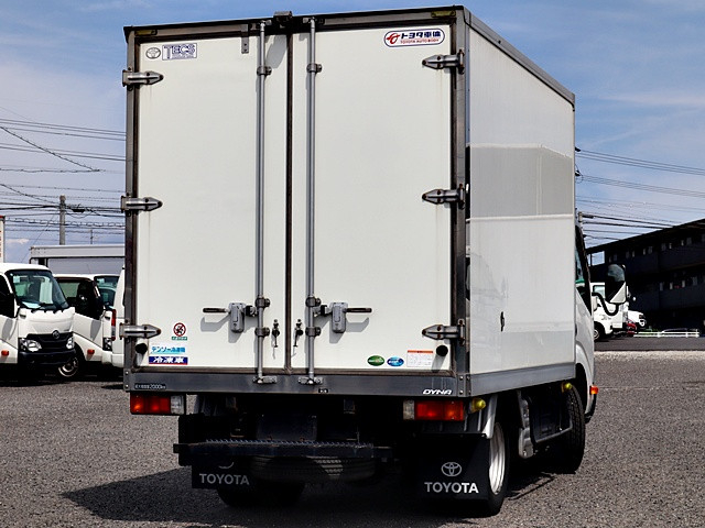 トヨタ ダイナ 小型 冷蔵冷凍バン 2RG-XZU605(105661) 3枚目