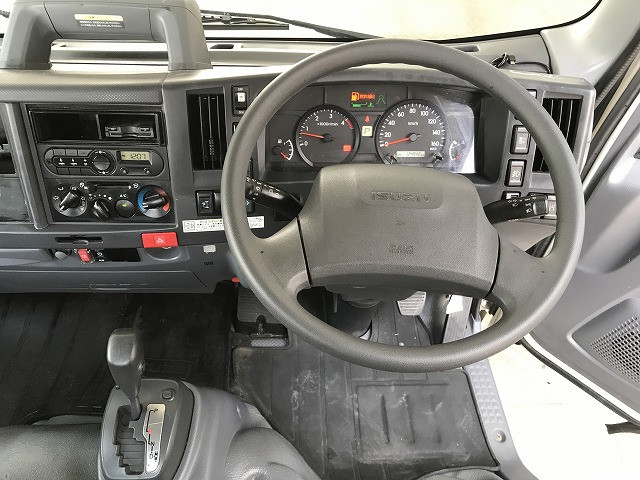 Isuzu elf Small Flat body 2RG-NLR88AR(105675) 25枚目