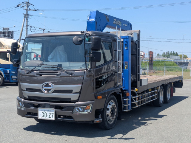 日野 レンジャー 増トン 平ボディ（クレーン付） 2KG-GK2ABA(105677) 1枚目