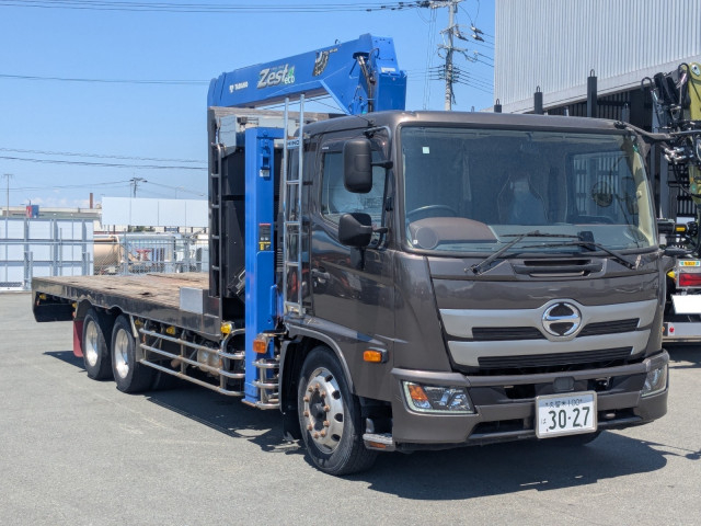 日野 レンジャー 増トン 平ボディ（クレーン付） 2KG-GK2ABA(105677) 2枚目