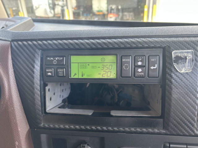 日野 プロフィア 大型 冷蔵冷凍バン 2DG-FR1AHJ(105699) 21枚目