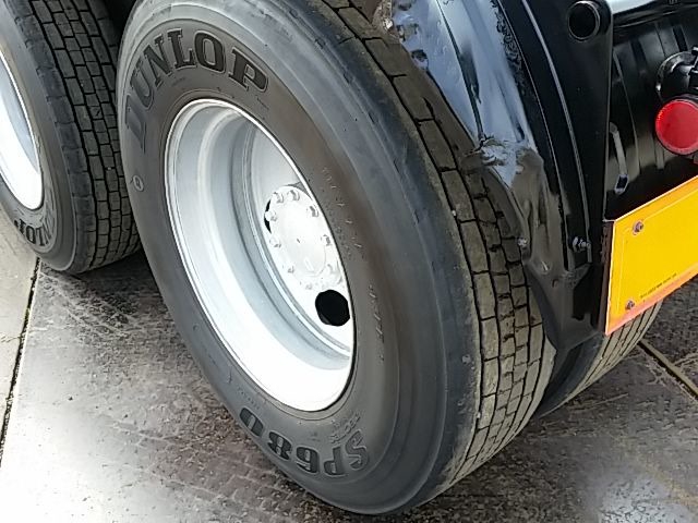 UDトラックス（日産） ビッグサム 大型 トラクタ KL-CW632GHT(8803) 79枚目