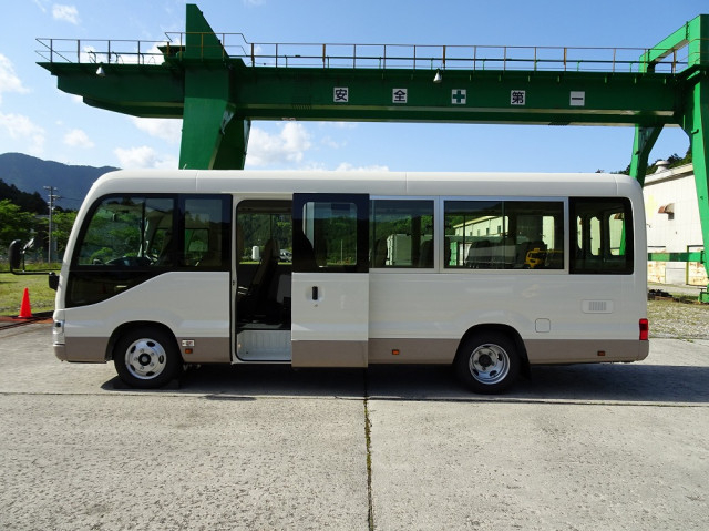 トヨタ コースター 小型 バス 2KG-GDB70(105715) 7枚目