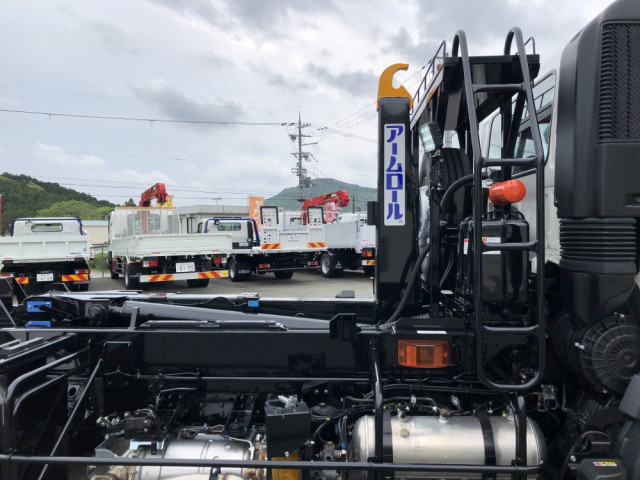 日野 レンジャー 増トン コンテナ専用車 2KG-FJ2ACA(105714) 11枚目
