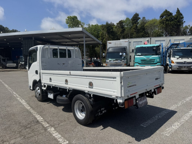 いすゞ エルフ 小型 平ボディ 2TG-NJR88AF(105721) 4枚目