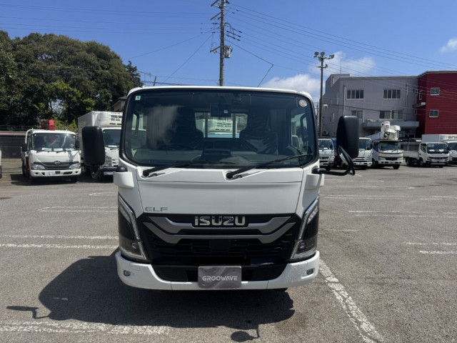 いすゞ エルフ 小型 平ボディ 2TG-NJR88AF(105721) 5枚目