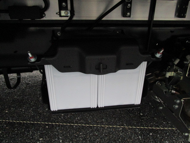 日野 レンジャー 中型 ウィング 2KG-FD2ABG(105741) 42枚目