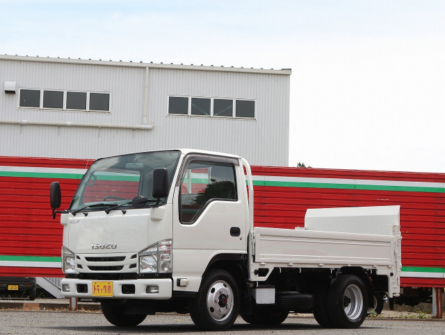 いすゞ エルフ 小型 平ボディ TRG-NJS85A(105766) 1枚目