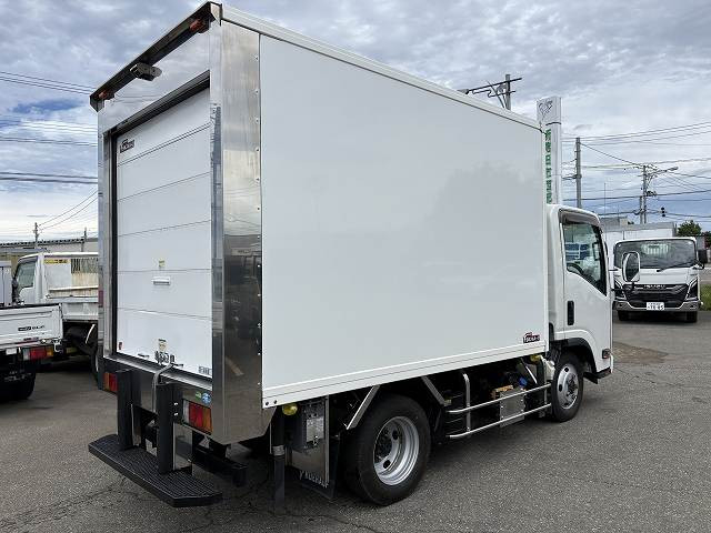 いすゞ エルフ 小型 冷蔵冷凍バン 2RG-NLS88AN(105772) 3枚目