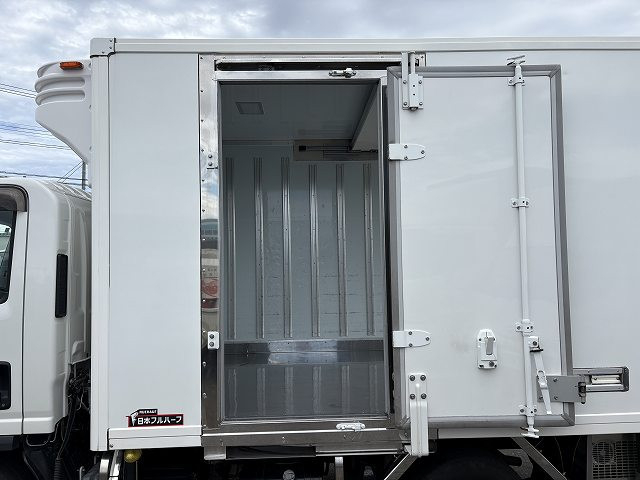 いすゞ エルフ 小型 冷蔵冷凍バン 2RG-NLS88AN(105772) 7枚目