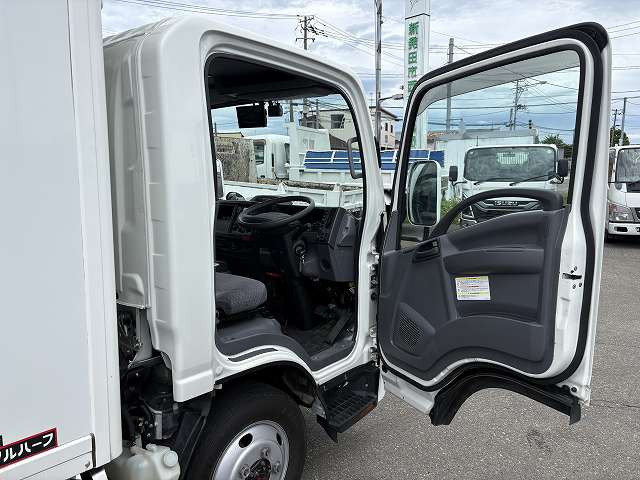 いすゞ エルフ 小型 冷蔵冷凍バン 2RG-NLS88AN(105772) 46枚目