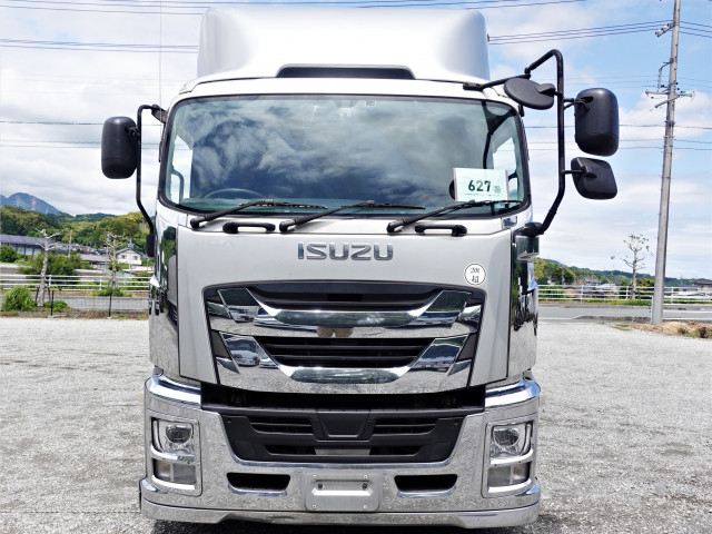 Isuzu giga Large Wing body 2PG-CYJ77C(105780) 3枚目