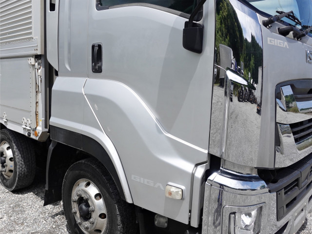 Isuzu giga Large Wing body 2PG-CYJ77C(105780) 6枚目