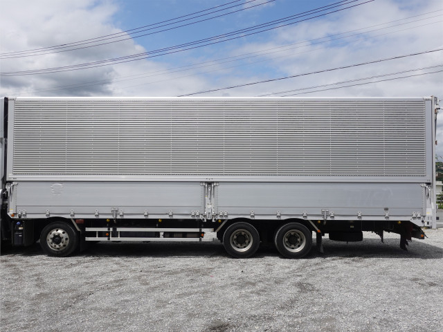 Isuzu giga Large Wing body 2PG-CYJ77C(105780) 11枚目