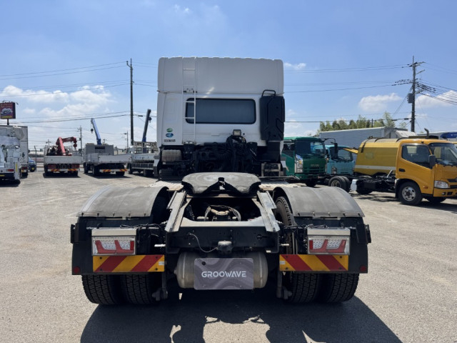 UDトラックス（日産） クオン 大型 トラクタ 2PG-GK5AAB(105785) 9枚目