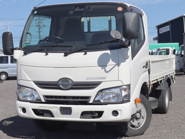 日野 デュトロ 小型 平ボディ TKG-XZU605M(105786) 1枚目