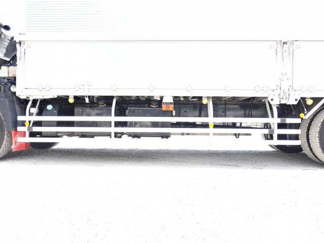 UDトラックス（日産） クオン 大型 ウィング 2PG-CD5CA(105797) 25枚目