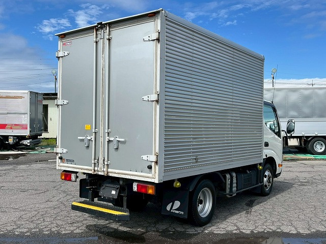 日野 デュトロ 小型 バン 2RG-XZC605M(105851) 7枚目