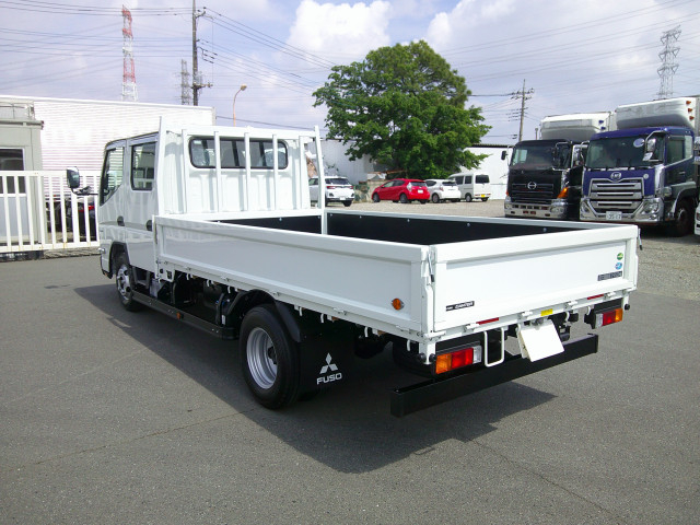 三菱ふそう キャンター 小型 Wキャブ 2RG-FEA20(105855) 7枚目