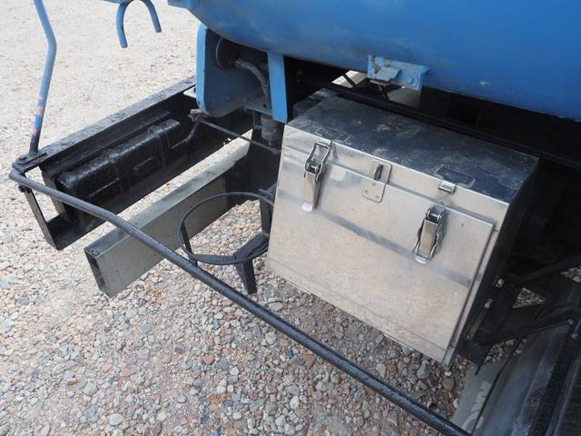 Mitsubishi Fuso canter Small Vacuum *********(105861) 23枚目