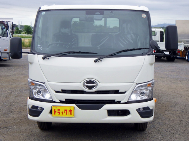 日野 デュトロ 小型 平ボディ 2WG-XZU713M(105867) 3枚目