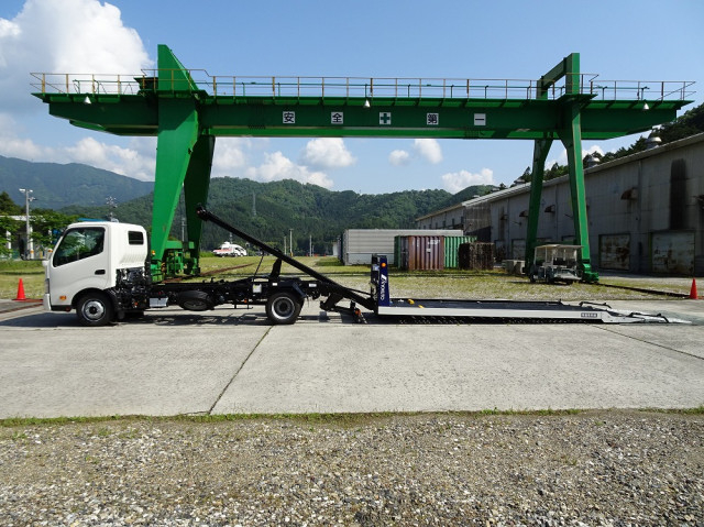 日野 デュトロ 小型 キャリアカー 2KG-XZU722M(105872) 7枚目