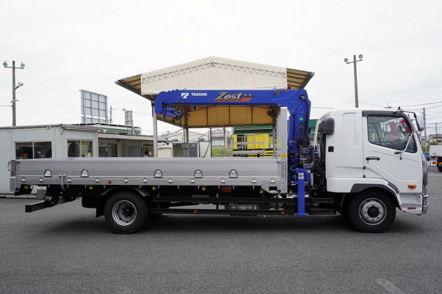 三菱ふそう ファイター 増トン 平ボディ（クレーン付） 2KG-FK62FZ(105873) 5枚目