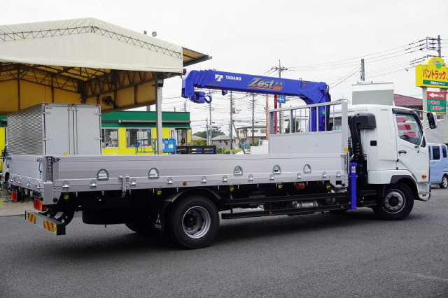 三菱ふそう ファイター 増トン 平ボディ（クレーン付） 2KG-FK62FZ(105873) 8枚目