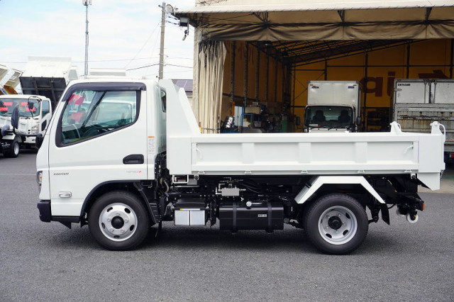 三菱ふそう キャンター 小型 土砂ダンプ 2RG-FBA60(105876) 3枚目