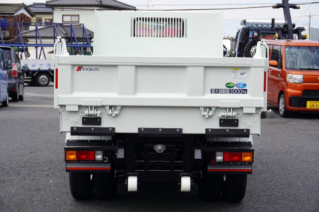 三菱ふそう キャンター 小型 土砂ダンプ 2RG-FBA60(105876) 4枚目